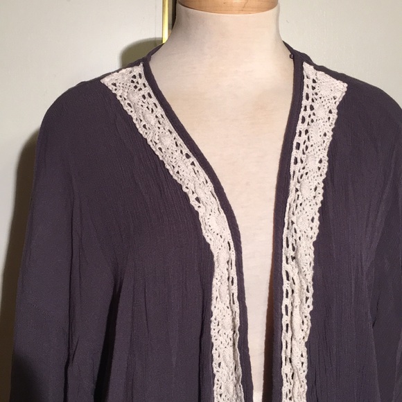 Weavers Bohemian Kimono - Picture 3 of 8
